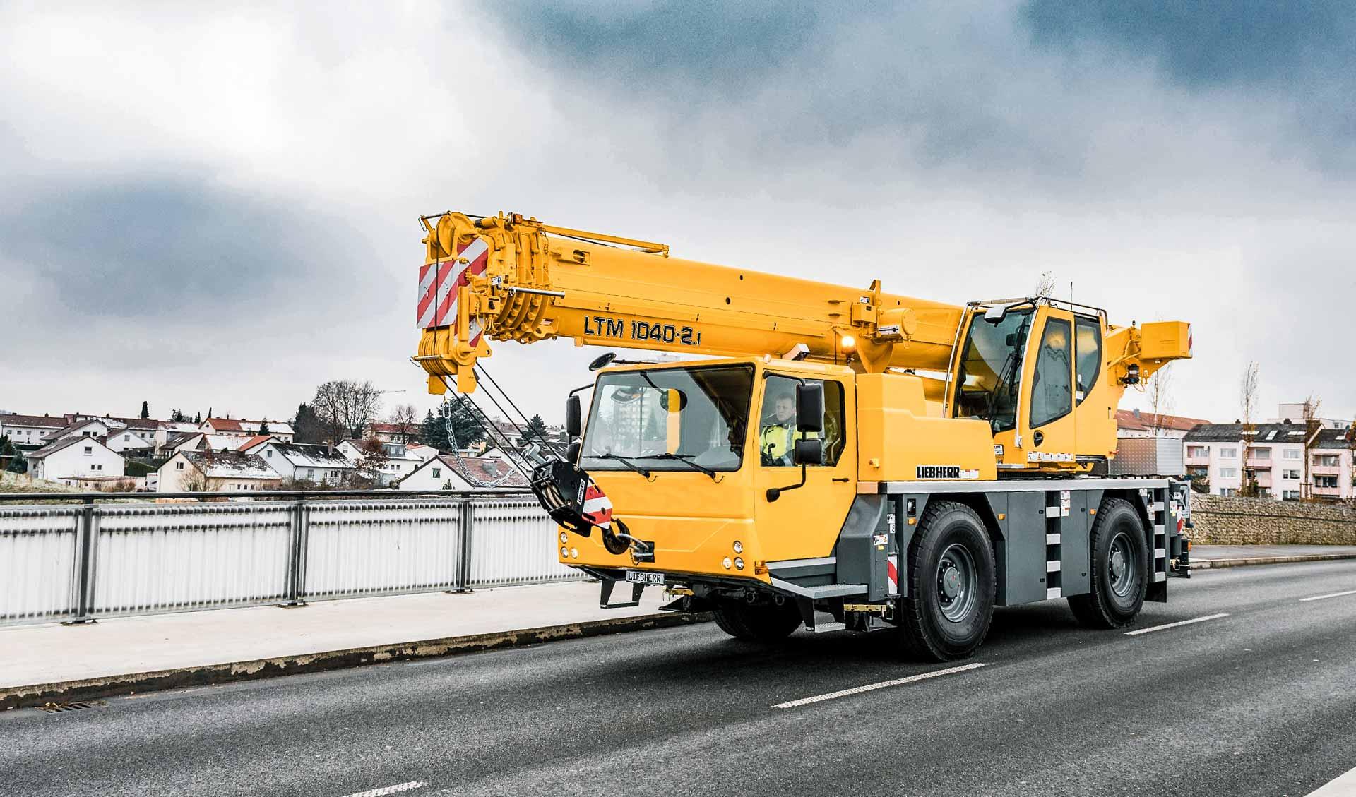 Liebherr LTM 1090-4.2 Mobile Crane | AllMachines