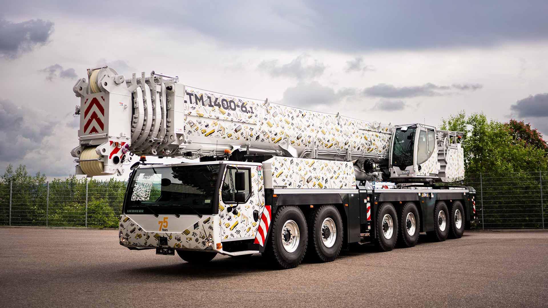 Liebherr LTM 1090-4.2 Mobile Crane | AllMachines