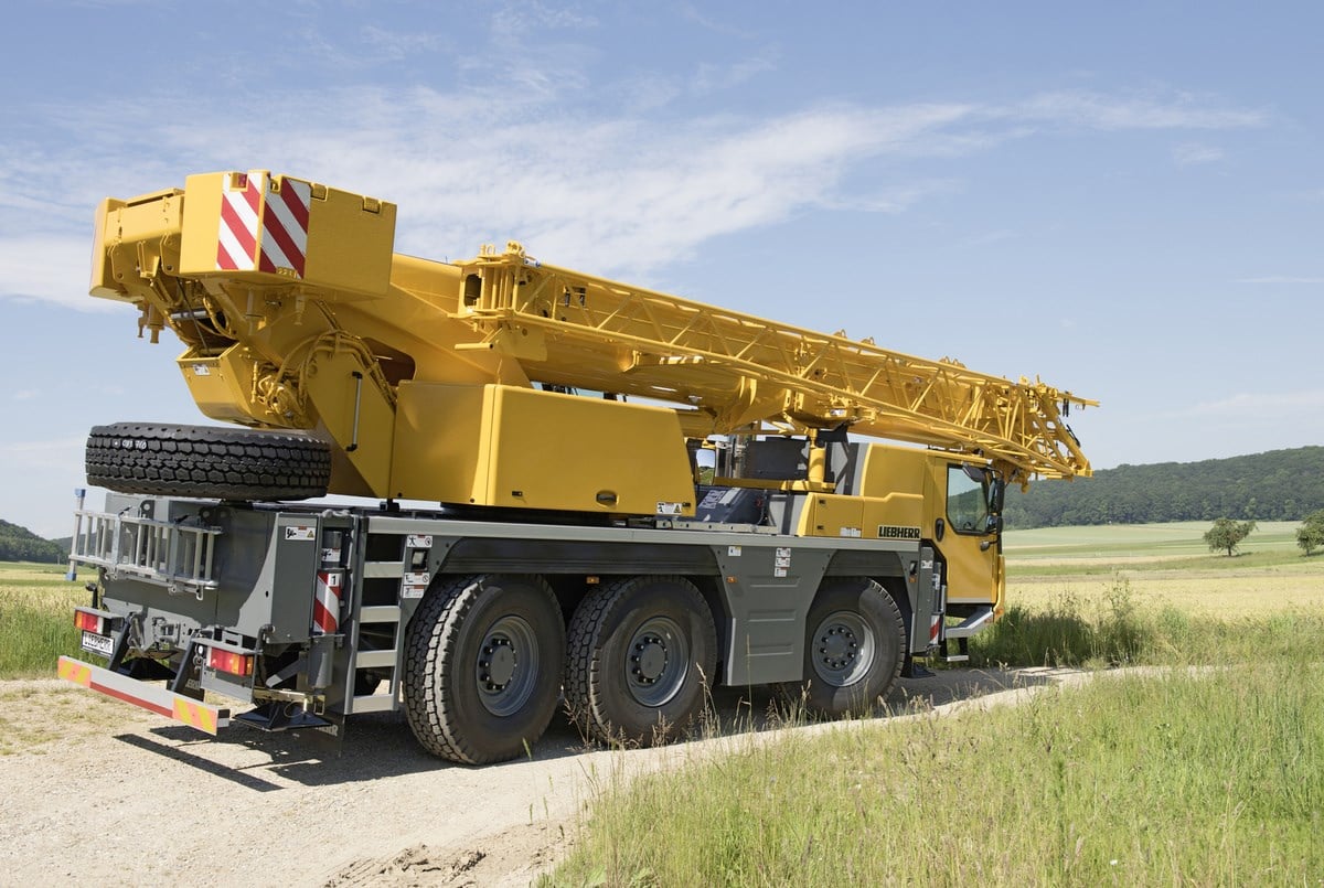 【ジャンク】LIEBHERR モバイルクレーン LTM 1050-3.1 Mobile crane LTM 1050-3.1 - Liebherr