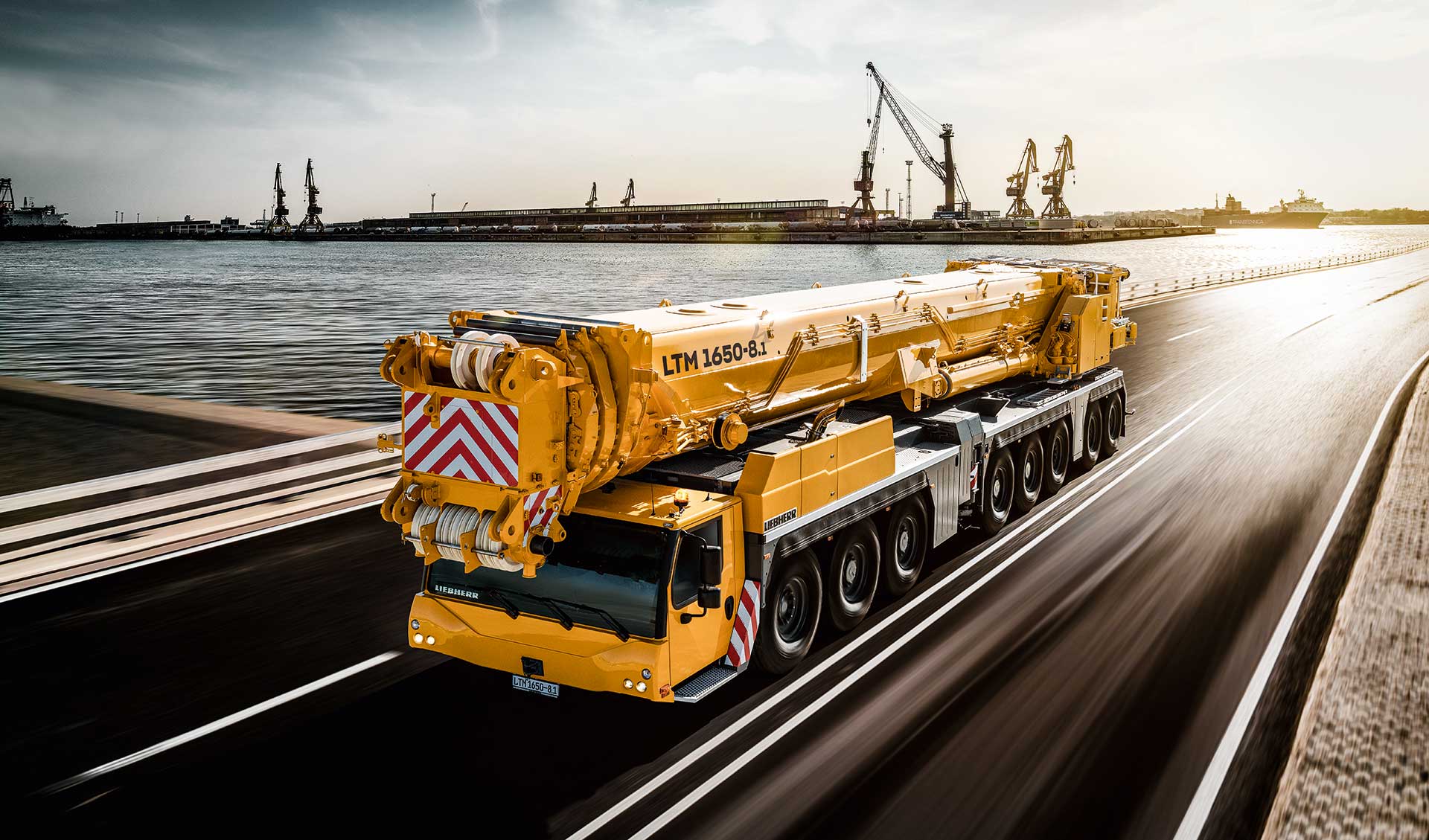 Liebherr LTM 1650-8.1 Mobile Crane | AllMachines