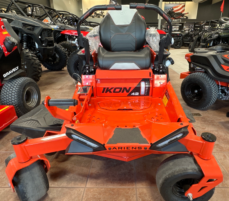 aries Ariens Ikon 42-in 22-HP V-twin Gas Zero-turn Riding Lawn