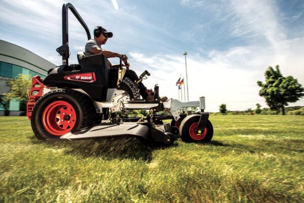 Bobcat ZT6100 - 61-in Deck Mower | AllMachines