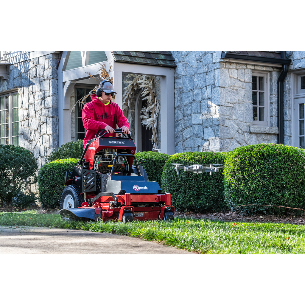 Exmark Kawasaki FS600V with 32-in UltraCut Series 3 Deck