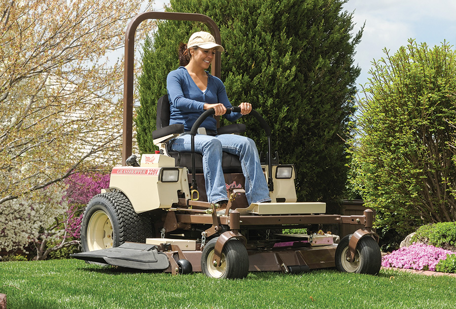 モグラッパー Hitachi ZX225USRLC-6 excavator specs & dimensions (2016 - 2021