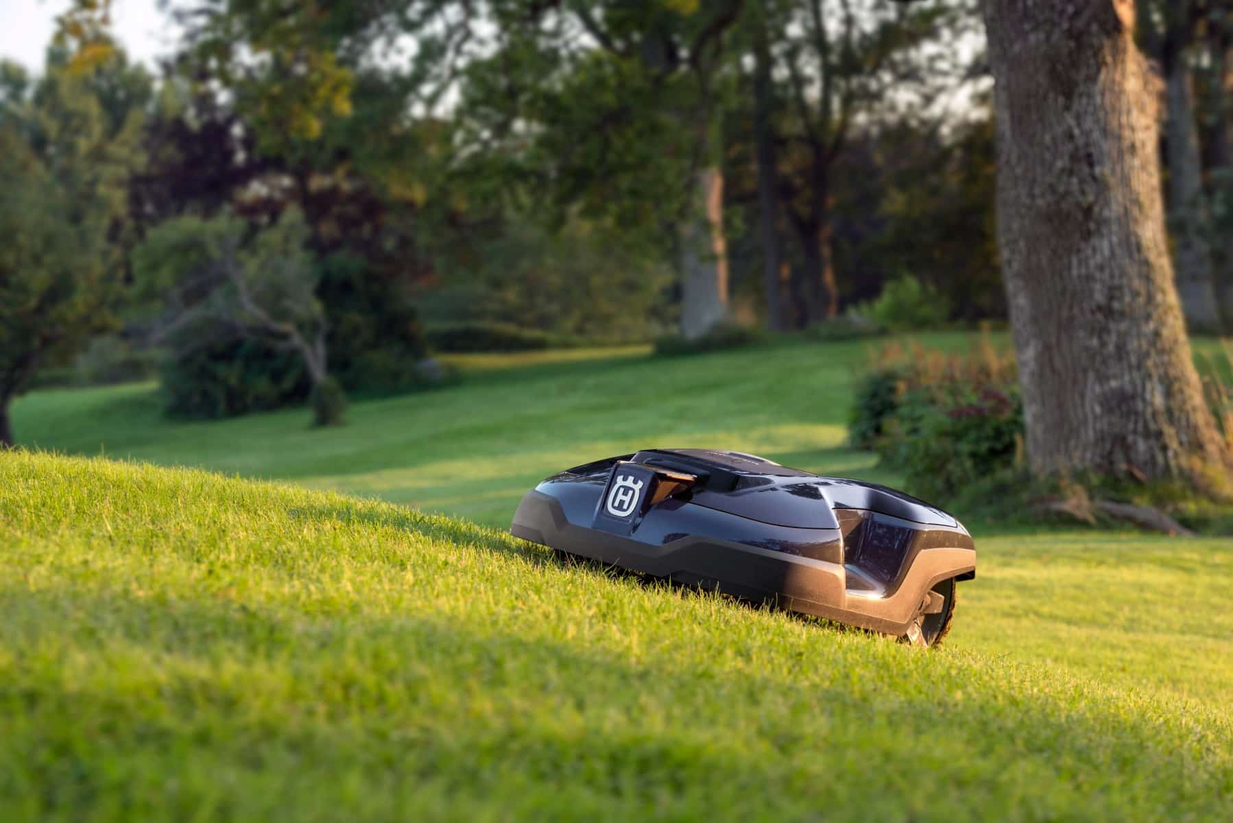 Robotic Lawn Mower Husqvarna Automower 5000m2 Robotic Mower