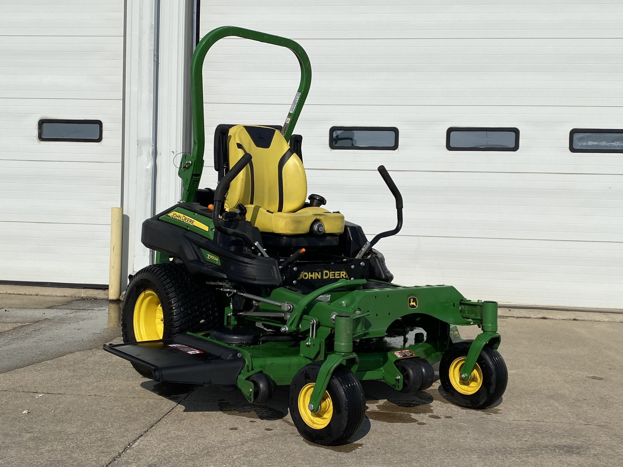 EVERGREEN - まなてぃ John Deere Z955M EFI Mower | AllMachines