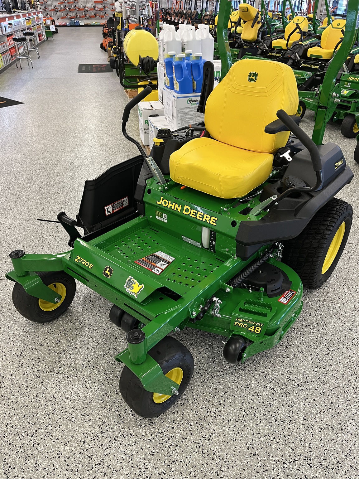 【美品！】JDE ZERO 2023 John Deere Z720E - Zero-Turn Mowers - Munday, TX
