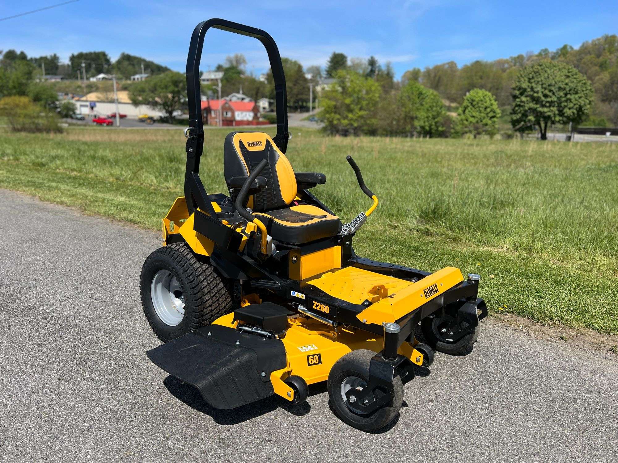 Dewalt Z260 60-in Kawasaki Mower | AllMachines